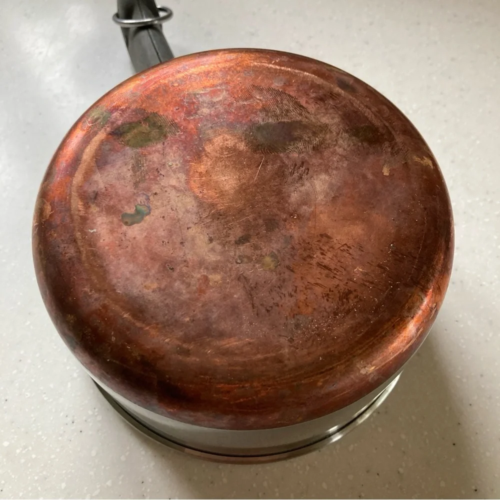 Stainless Steel Copper Bottom Saucepan with Black Handle 1 Quart